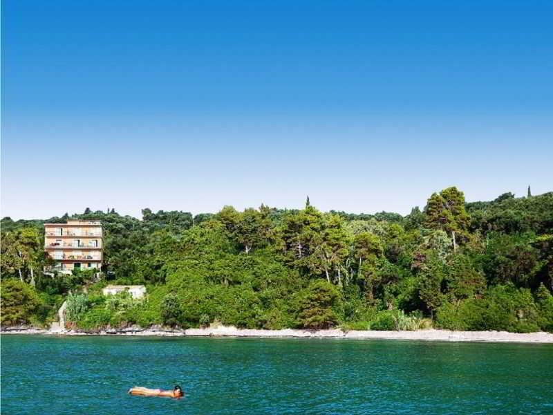 Hotel Perama Buitenkant foto